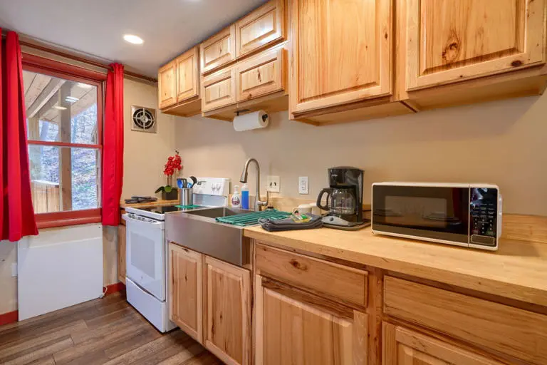 Firefly Cabin
