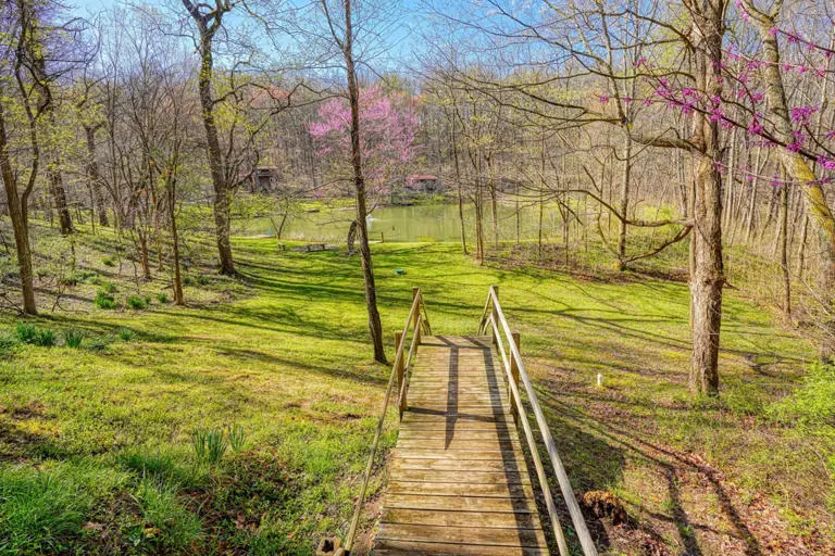 Hillside Cabin